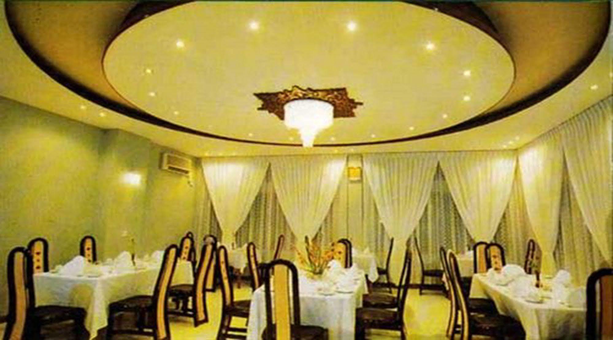 Hotel Windsor Rangoon Eksteriør billede