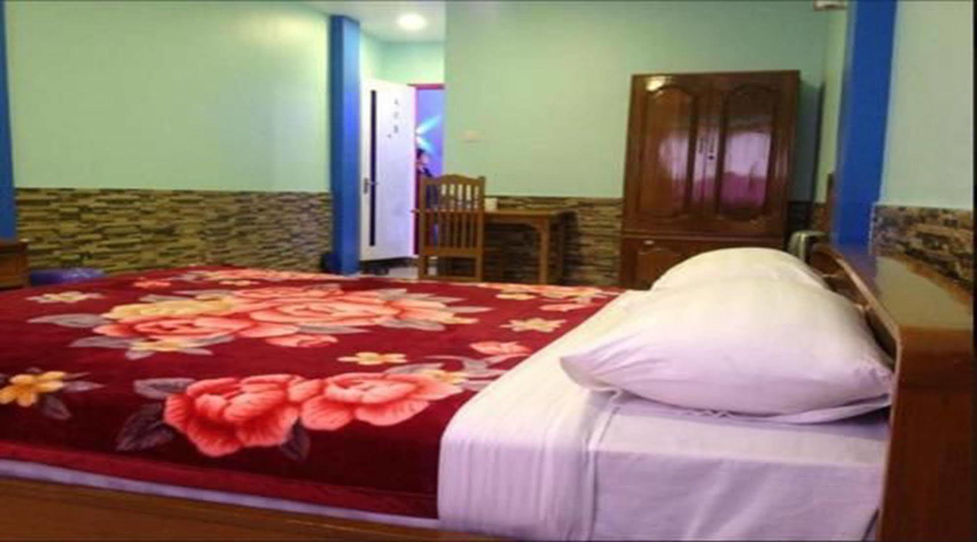 Hotel Windsor Rangoon Eksteriør billede
