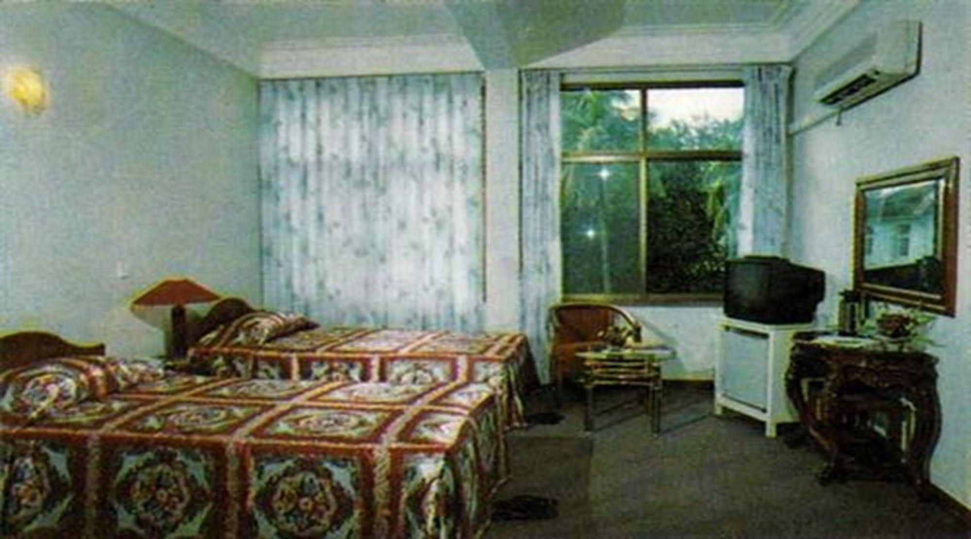 Hotel Windsor Rangoon Eksteriør billede