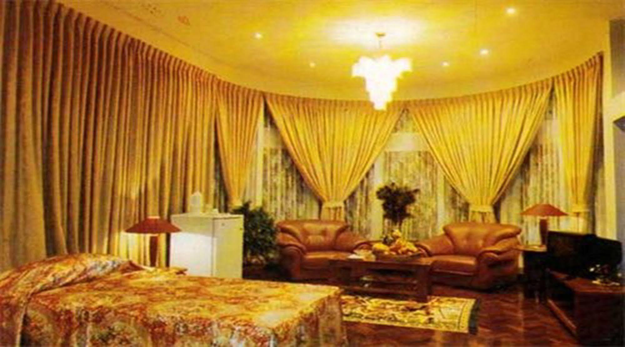 Hotel Windsor Rangoon Eksteriør billede