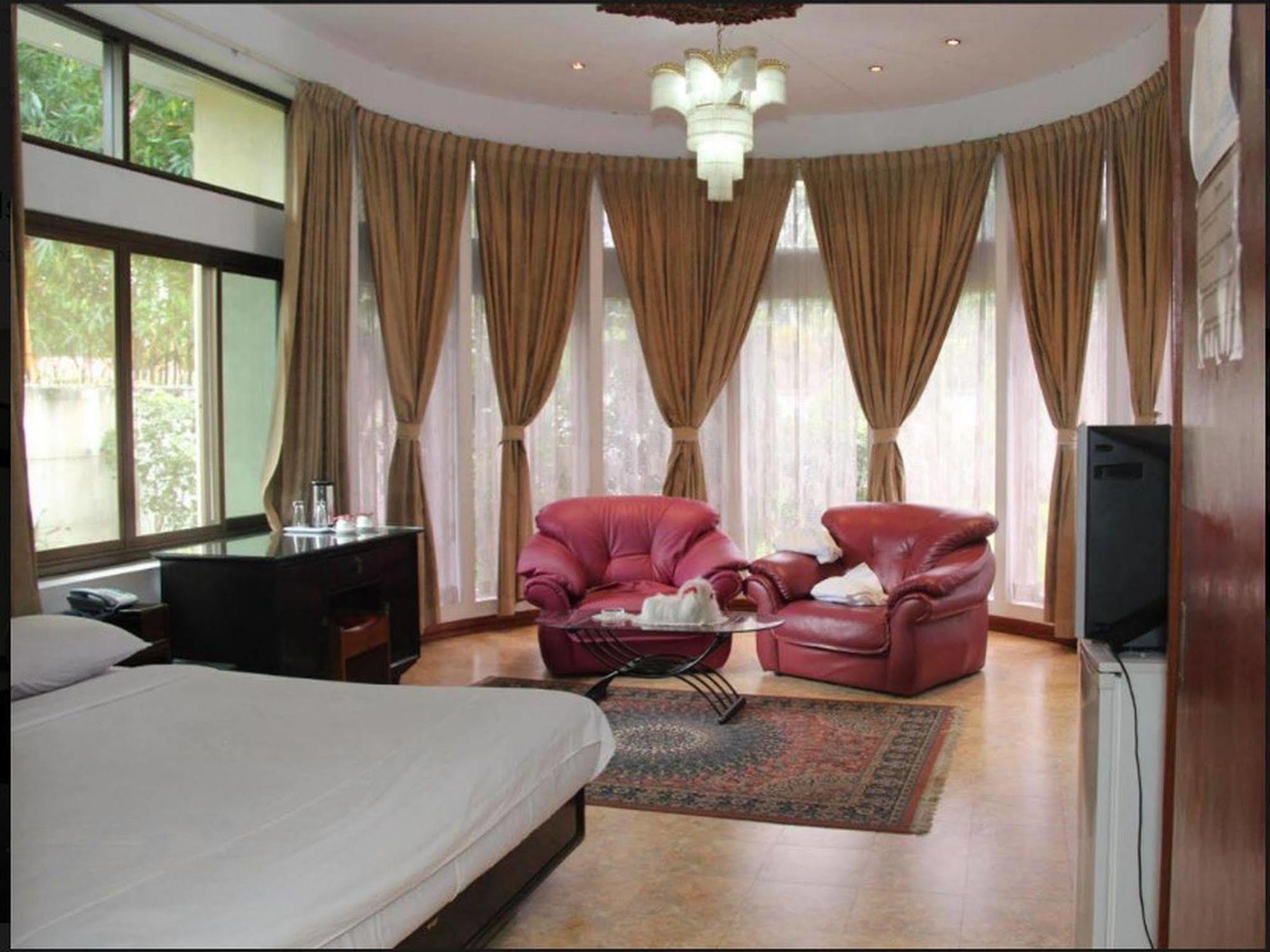 Hotel Windsor Rangoon Eksteriør billede